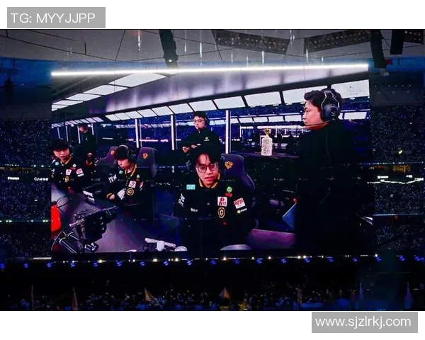 聚焦赛场热血对决探索竞技赛事背后的激情与策略